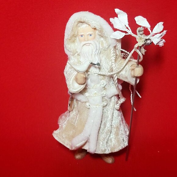 Hallmark Father Christmas Ornament Collectors Series 2004 - Picture 5 of 14
